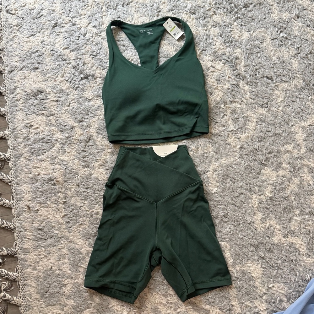 Aerie NWT 2 piece workout set Sports Bra and Shorts Dark Green